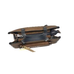 Bolsos mujer, bolso mediano, de mano o bandolera ancha regulable. 578