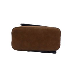 Bolsos mujer, mochila mediana, de tirantes anchos regulables. 578